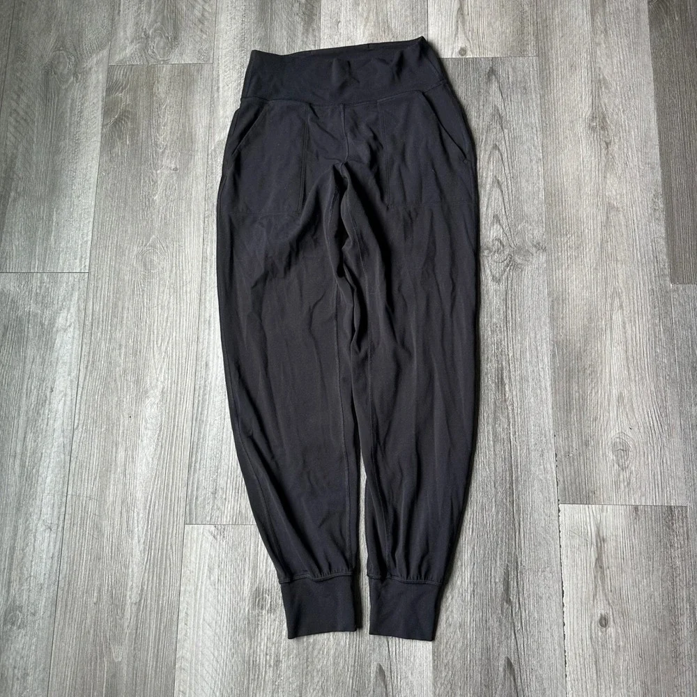 Lululemon Black High Rise‎ Jogger Sweatpants Women's Size 6